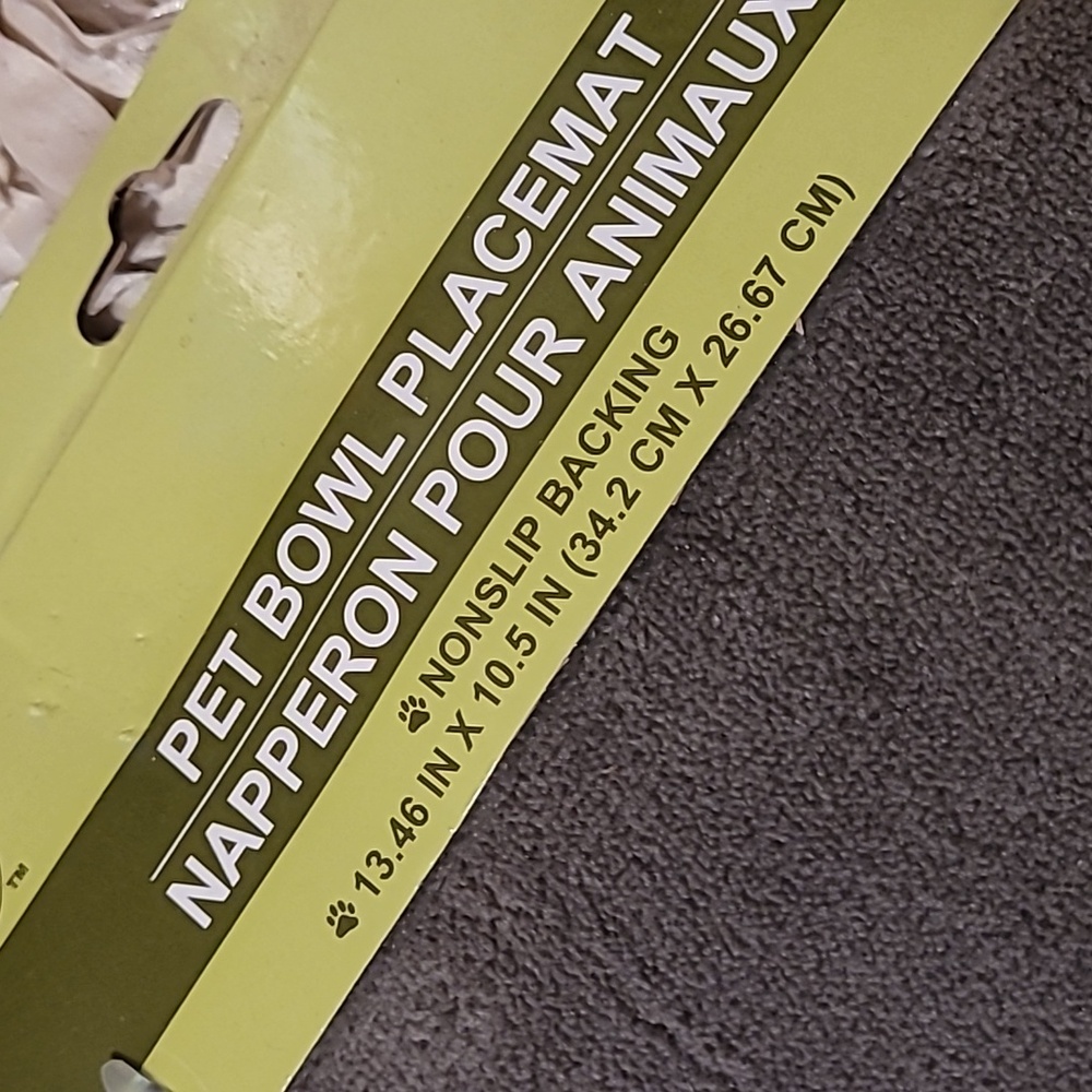 Pet Feeding Mat Non Slip Mat / Gray Placemat - New. - Picture 2 of 7